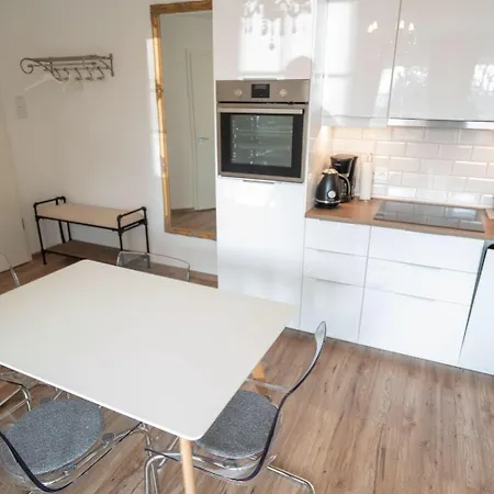 Golding - Flat 3 Dresde